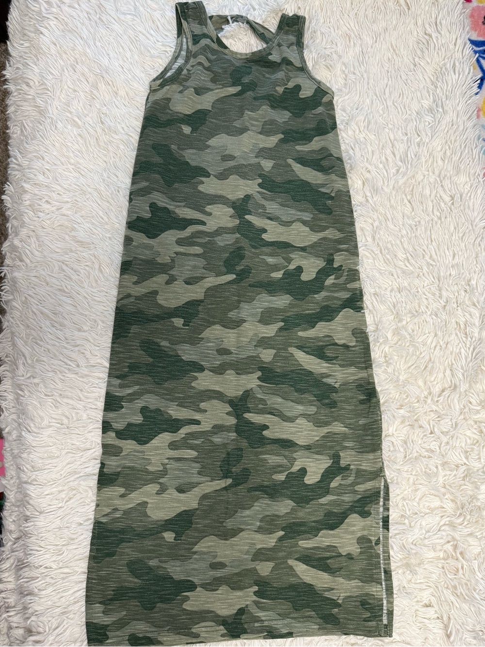 Old Navy Girls' Green Camo Tank Maxi‎ Dress